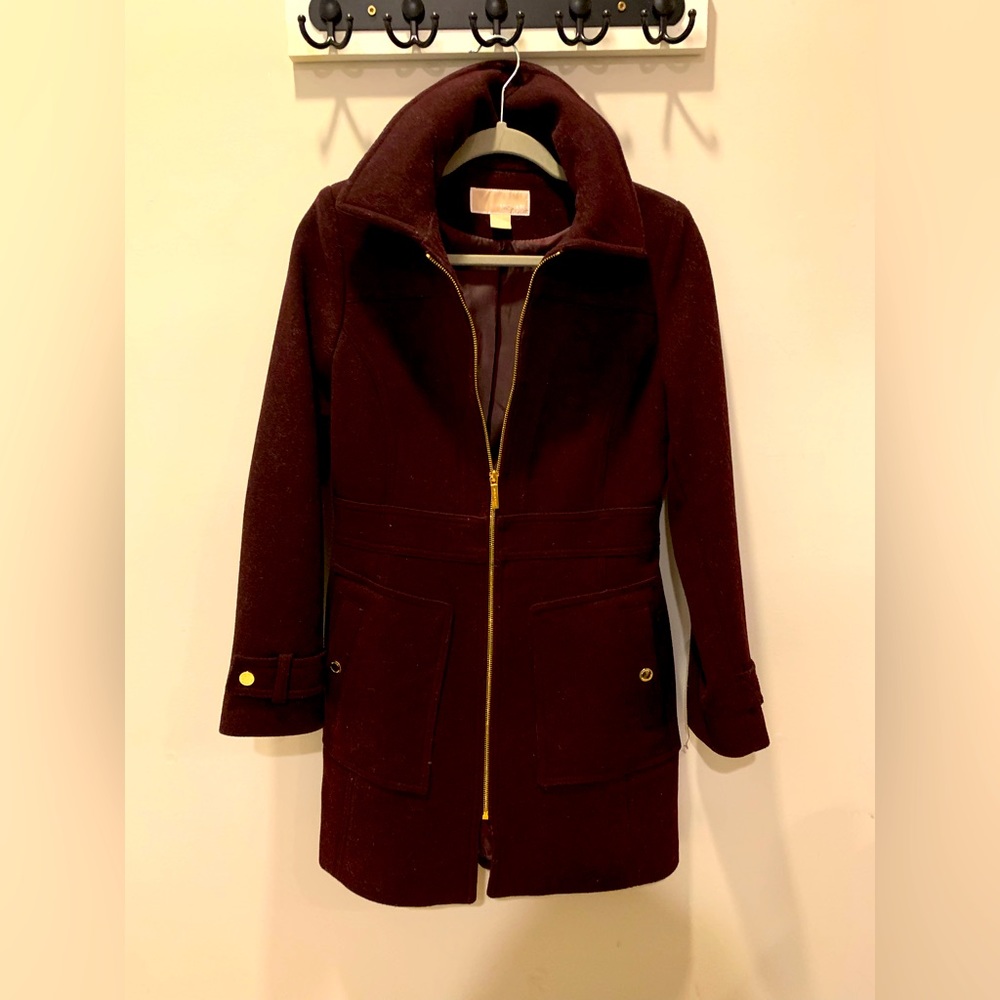 Michael Kors wool coat with stunning gold details!